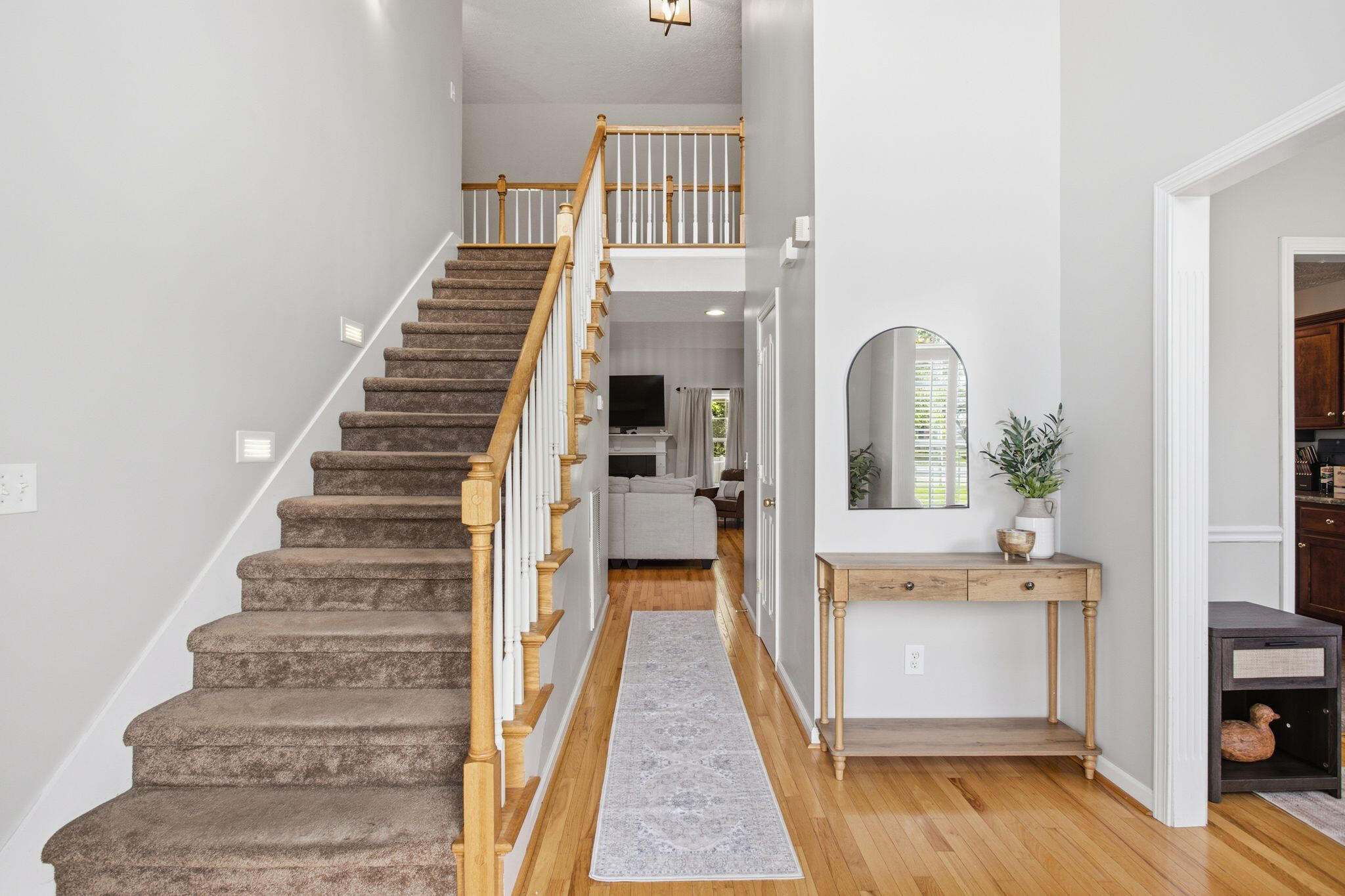 3446 Leslie Ln, photo 9